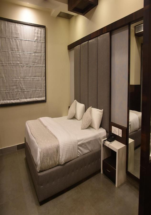 Hotel Shanti Vilas Baran Extérieur photo